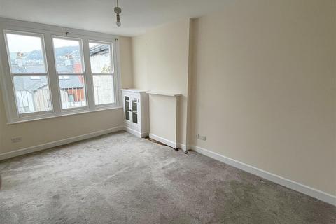 2 bedroom property for sale, 11 Lower Street, Dartmouth