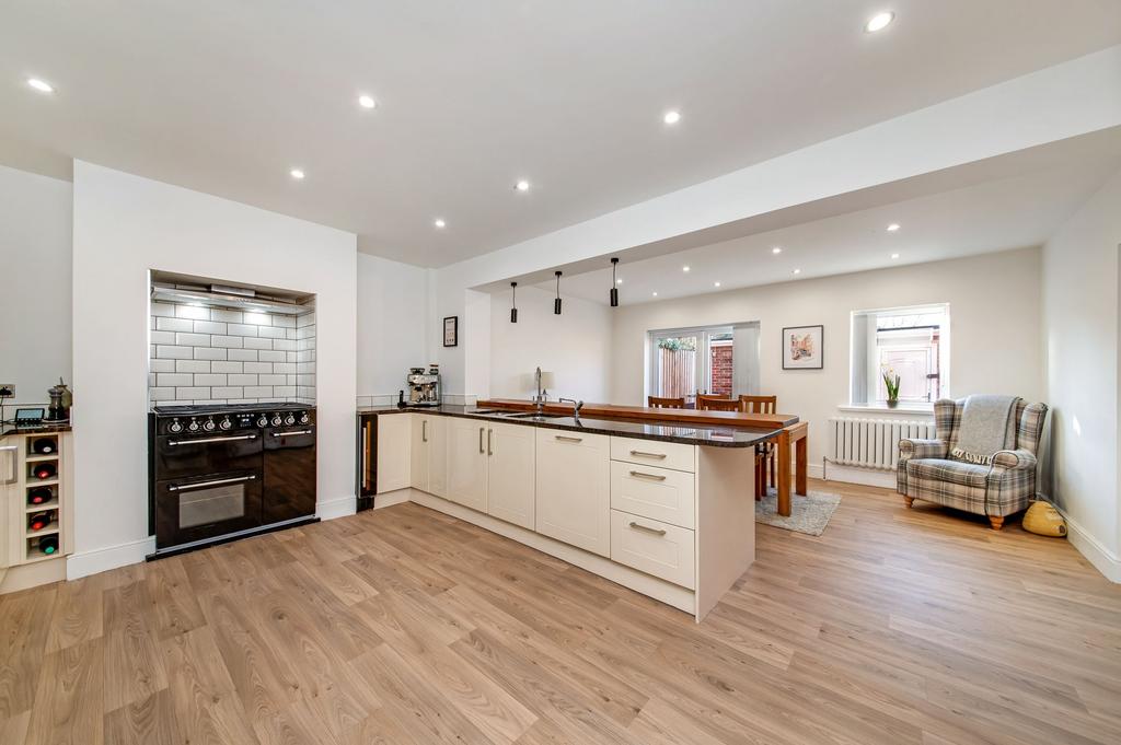 Open plan dining kitchen