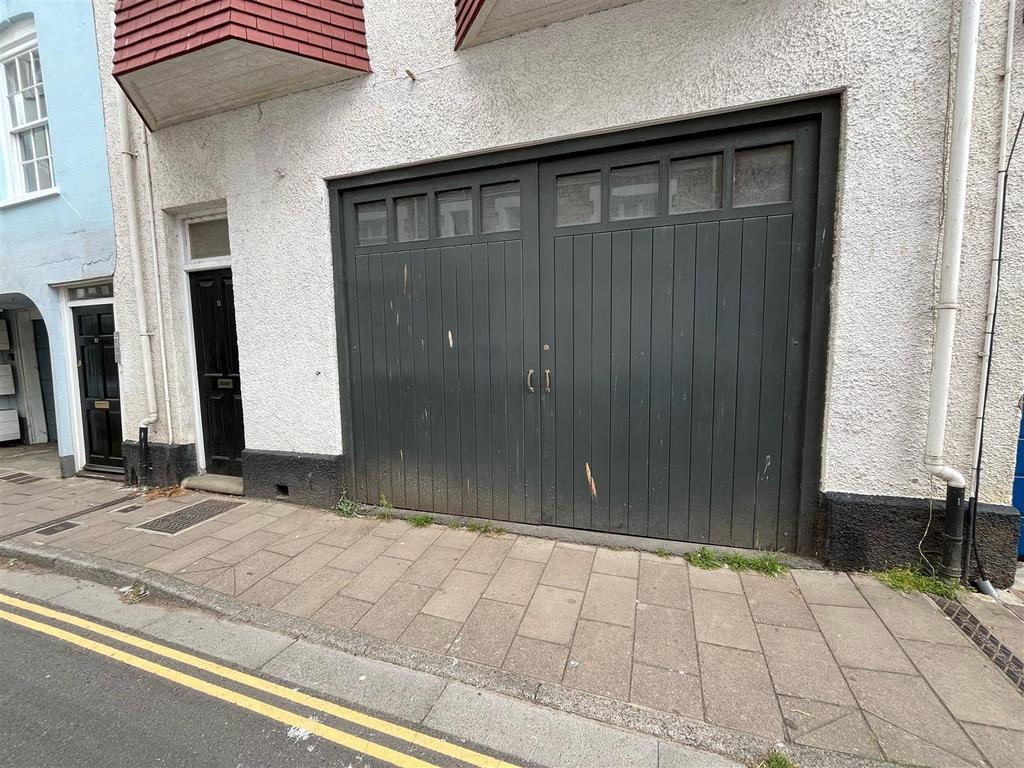 Garage Front.jpg