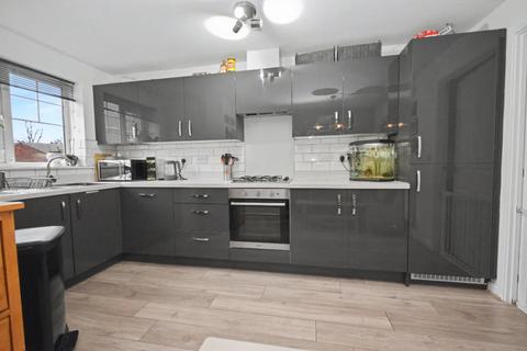 3 bedroom semi-detached house for sale, Milton Road, Wakefield, West Yorkshire