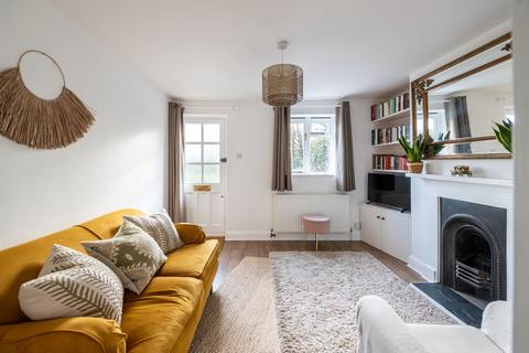 2 bedroom terraced house for sale, Carters Cottages, Redhill, RH1