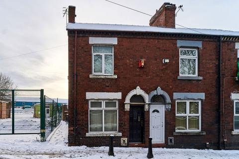 3 bedroom end of terrace house for sale, 156 Moorland Road, Stoke-on-Trent, ST6 1EB