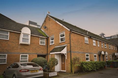 Manor Vale, Brentford