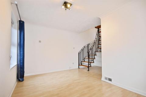 undefined, Manor Vale, Brentford
