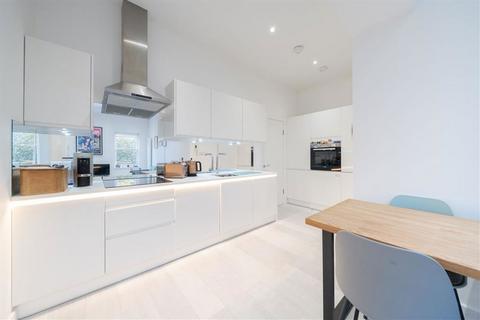 1 bedroom flat for sale, Denbigh Street, London SW1V
