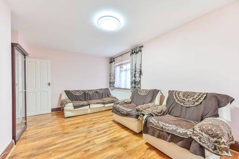 2 bedroom flat for sale, Mallard Way, Kingsbury, London, NW9