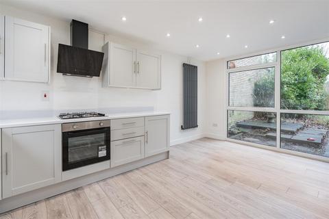 undefined, Knights Croft, New Ash Green DA3