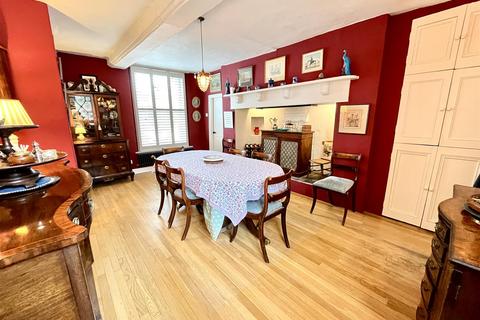 undefined, Bond Street, Hingham