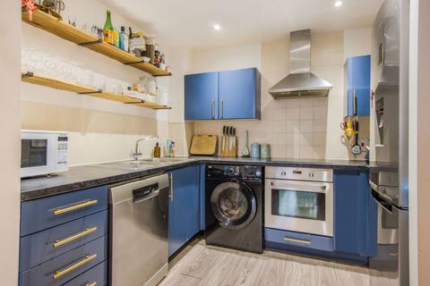 1 bedroom apartment for sale, Candle Street, London E1