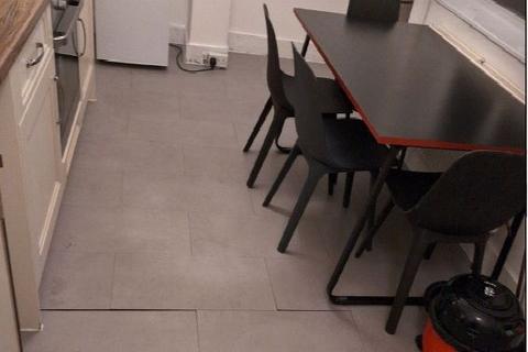 4 bedroom terraced house to rent, Brighton BN2