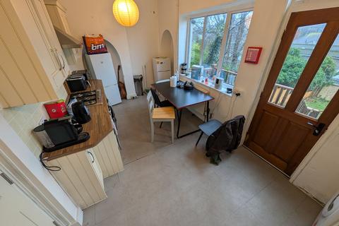 4 bedroom terraced house to rent, Brighton BN2