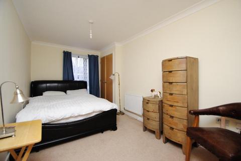 1 bedroom flat to rent, Canal Walk, Hampshire SO14