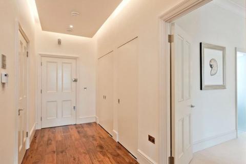 1 bedroom flat to rent,  Queens Gate Place, London SW7