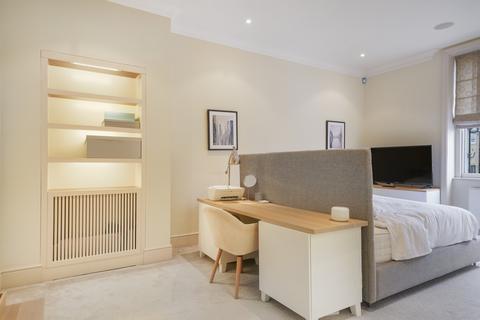 1 bedroom flat to rent,  Queens Gate Place, London SW7