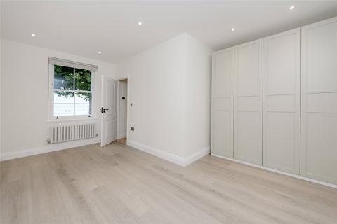 3 bedroom end of terrace house to rent, Portobello Road, London W10