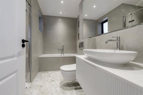 3 bedroom end of terrace house to rent, Portobello Road, London W10