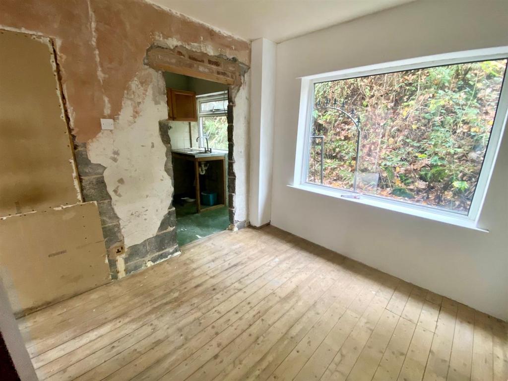 Dining room.jpg