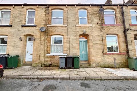Briggs Street, Bradford BD13