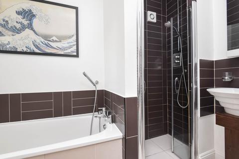 2 bedroom flat to rent, Old Road, Headington, OX3