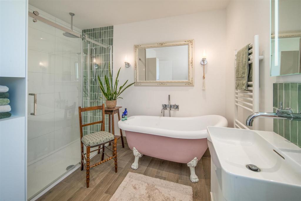 Bath and Shower Room