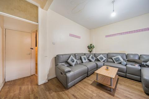 2 bedroom terraced house for sale, Brook Avenue, Manchester, M19