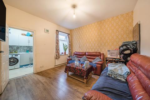 2 bedroom terraced house for sale, Brook Avenue, Manchester, M19