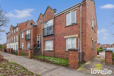 2 bedroom flat to rent, Kingston upon Hull HU9