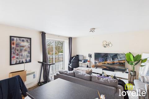 2 bedroom flat to rent, Kingston upon Hull HU9