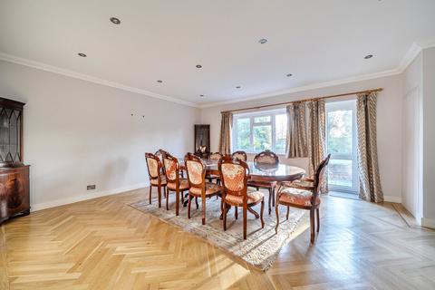 undefined, Fernhill Lane, Woking, Surrey, GU22