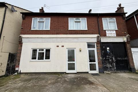 1 bedroom flat to rent, Llanover Road, North Wembley, HA9