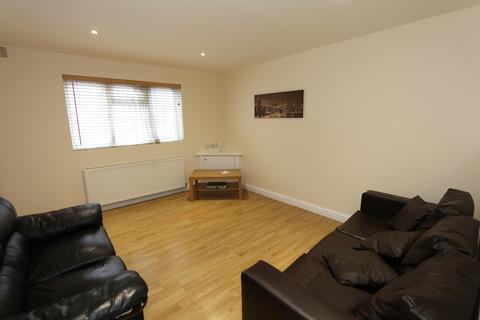 1 bedroom flat to rent, Llanover Road, North Wembley, HA9