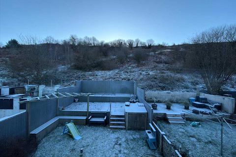 undefined, Porth CF39