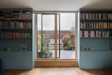2 bedroom maisonette for sale, Columbia Road, London E2