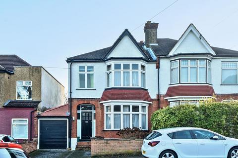 3 bedroom semi-detached house for sale, Casslee Road, London, SE6 4XH