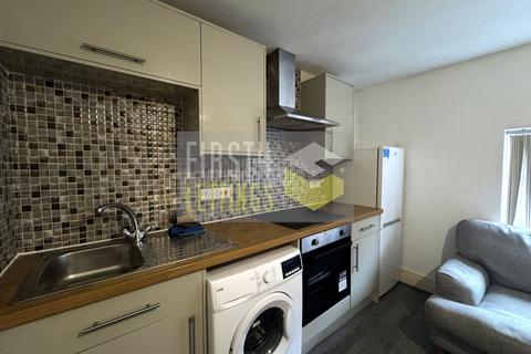 2 bedroom flat to rent, Welford Road, Leicester LE2