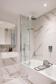 1 bedroom apartment for sale, Kennington Lane, London