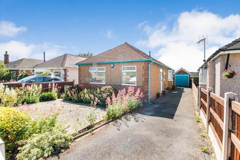 3 bedroom detached bungalow for sale, 33 Gillian Drive, Rhyl, LL18 4TB