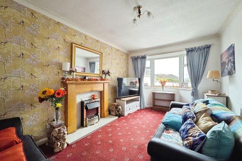 3 bedroom detached bungalow for sale, 33 Gillian Drive, Rhyl, LL18 4TB
