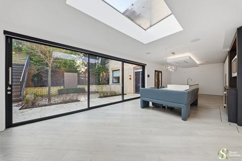 3 bedroom terraced house for sale, Congleton Road, Alderley Edge, SK9