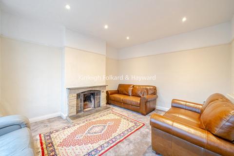 3 bedroom semi-detached house to rent, Kingsway, New Malden, KT3