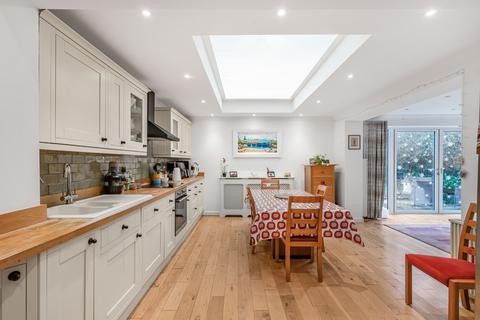 undefined, Ashtead Village