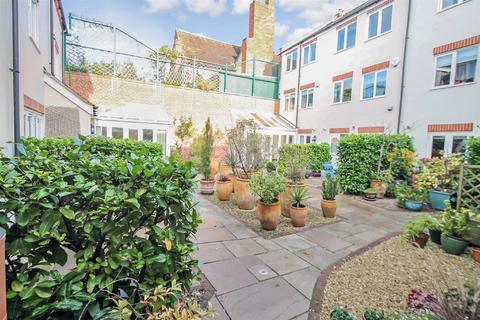 3 bedroom end of terrace house to rent, Merchants Court, Corve Street, Ludlow
