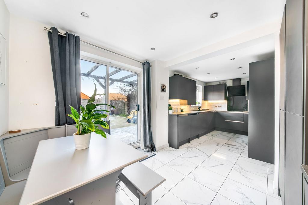 Open plan dining kitchen