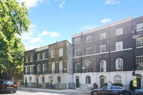 2 bedroom flat to rent, Regent Square, King's Cross, London, WC1H