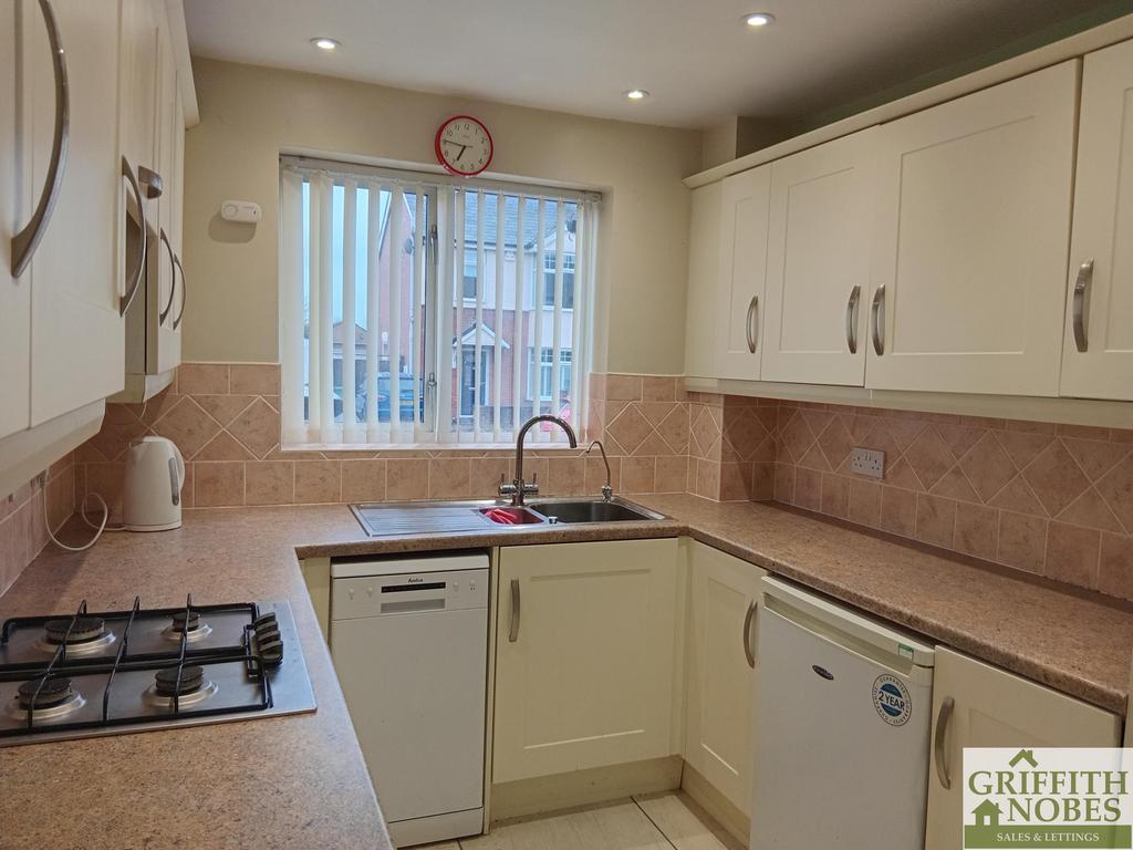 Kitchen 2