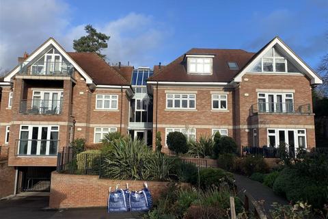 undefined, Georges Wood Road, Brookmans Park AL9