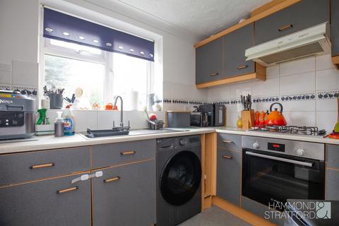 2 bedroom terraced house for sale, Birch Road, Hethersett