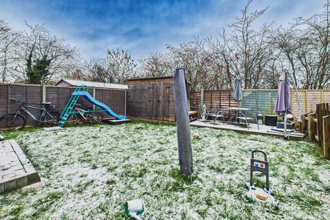 3 bedroom semi-detached house for sale, Aylesbury HP19