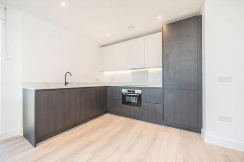 1 bedroom flat for sale, Heartwood Boulevard, London W3