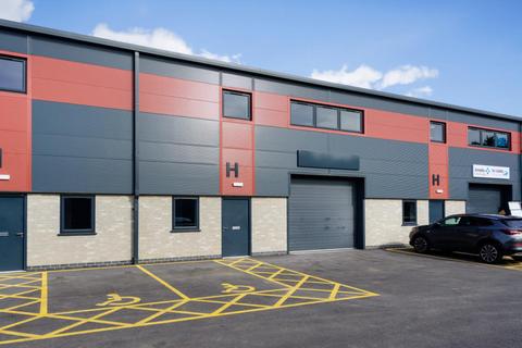Warehouse to rent, Station Rd North Hykeham LN6 9AT
